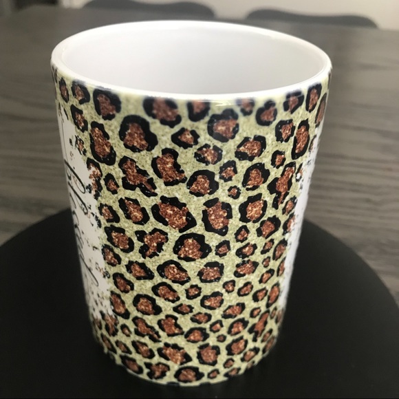 ☕️ New! Animal Print Blessed Mama Large 15 oz Ceramic Mug Coffee Cup w Box - Picture 4 of 6